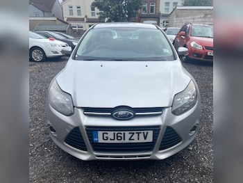 Used Ford Focus 2011 for sale - 76174963: Photo 2
