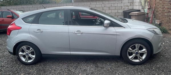 Used Ford Focus 2011 for sale - 76174963: Photo 5