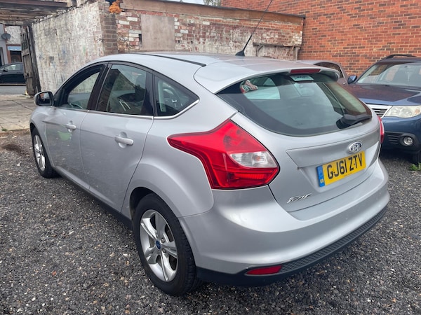 Used Ford Focus 2011 for sale - 76174963: Photo 8