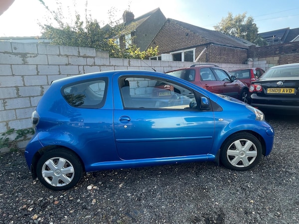 Used Toyota AYGO 2009 for sale - 76317888: Photo 8