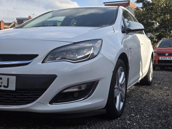Used Vauxhall Astra 2015 for sale - 75729007: Photo 4