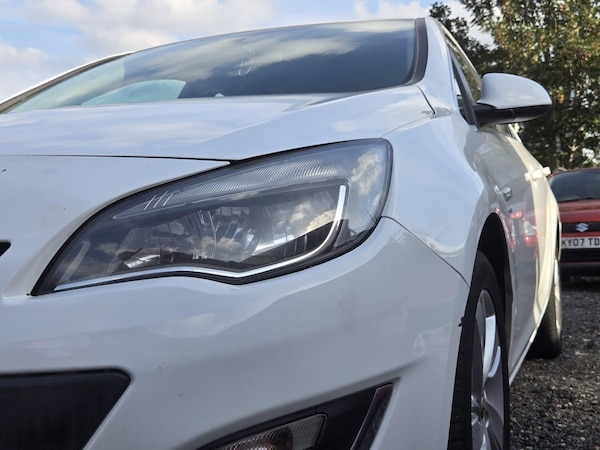 Used Vauxhall Astra 2015 for sale - 75729007: Photo 5