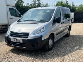 2014 (64) - 2.0 HDi L1 98 Comfort 5dr [6 Seats] WAV DISABLED RAMP ACCES