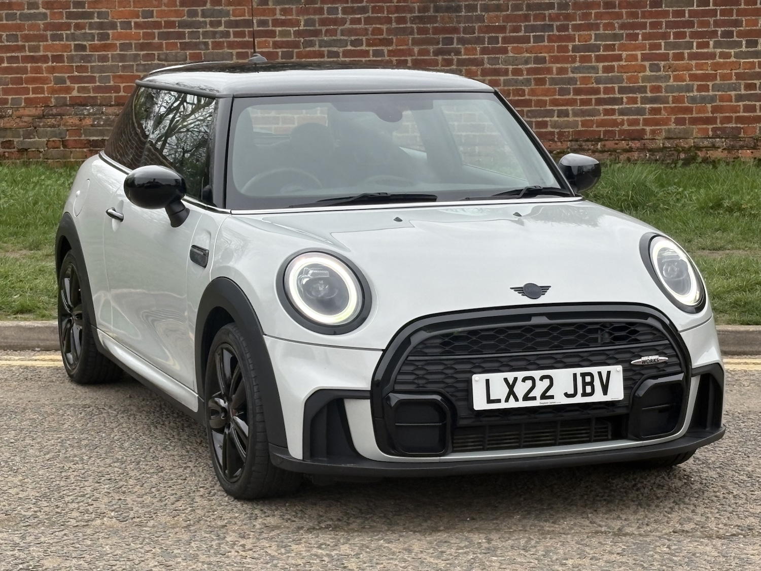 Used MINI Hatch 2022 for sale - 78008978: Photo 1