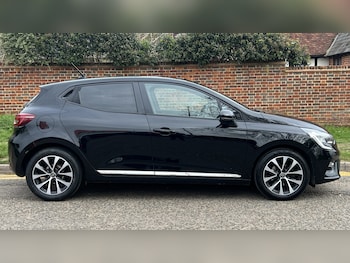 Used Renault Clio 2019 for sale - 78179797: Photo