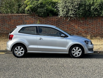 Used Volkswagen Polo 2010 for sale - 79442090: Photo