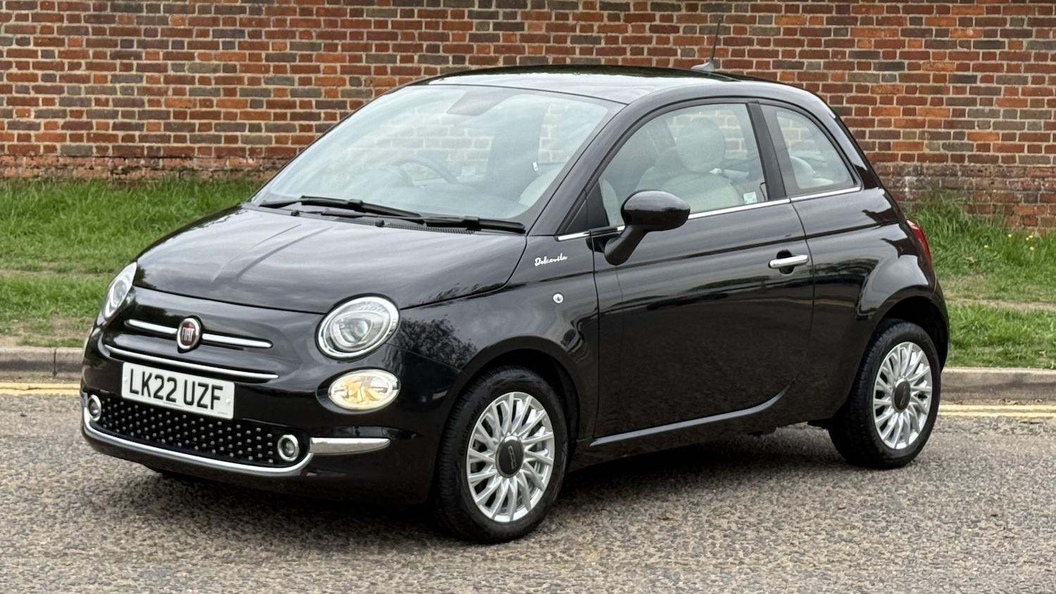 Used Fiat 500 2022 for sale - 76018236: Photo 2