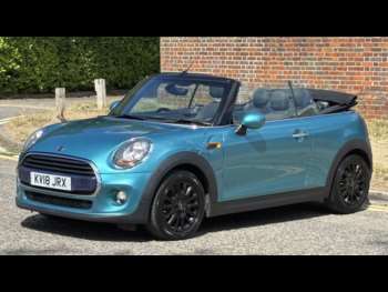 Used MINI Convertible 2018 for sale - 75124624: Photo