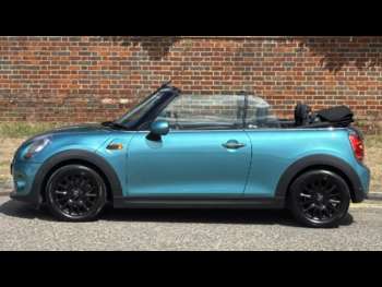 Used MINI Convertible 2018 for sale - 75124624: Photo