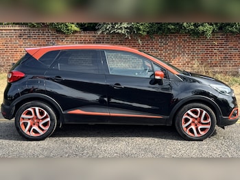 Used Renault Captur 2014 for sale - 79362730: Photo