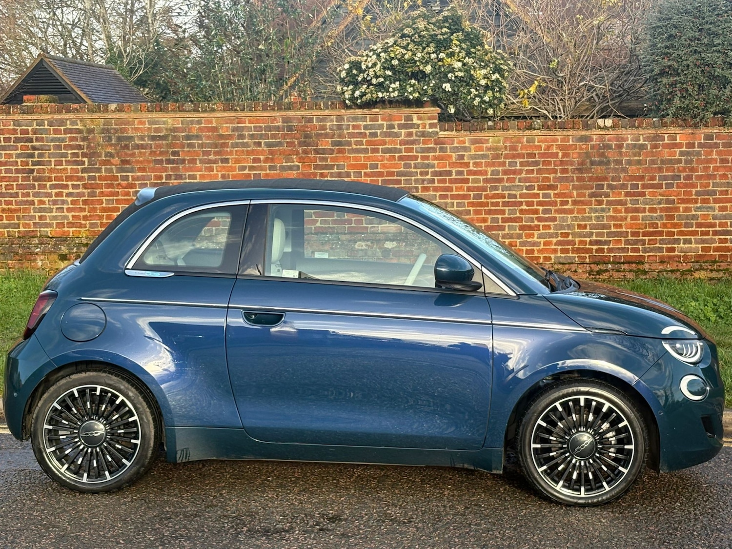 Used Fiat 500 2021 for sale - 76796472: Photo 4