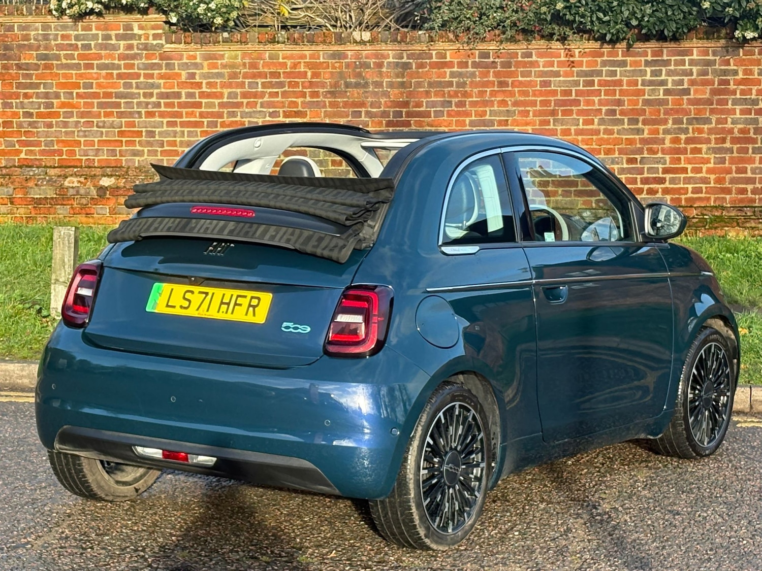 Used Fiat 500 2021 for sale - 76796472: Photo 5