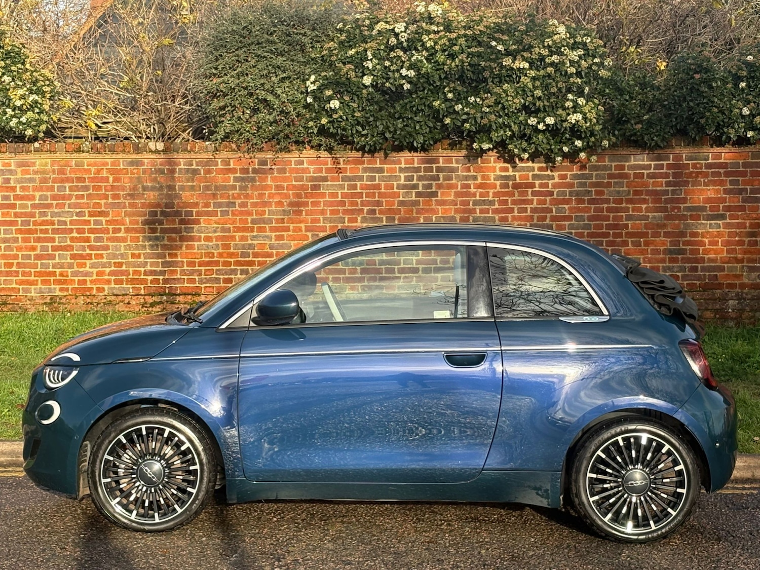 Used Fiat 500 2021 for sale - 76796472: Photo 8