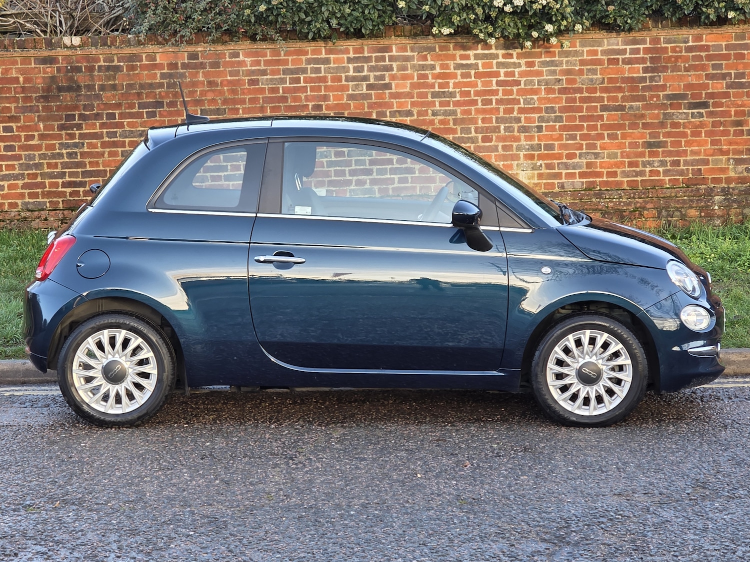 Used Fiat 500 2024 for sale - 76766210: Photo 2