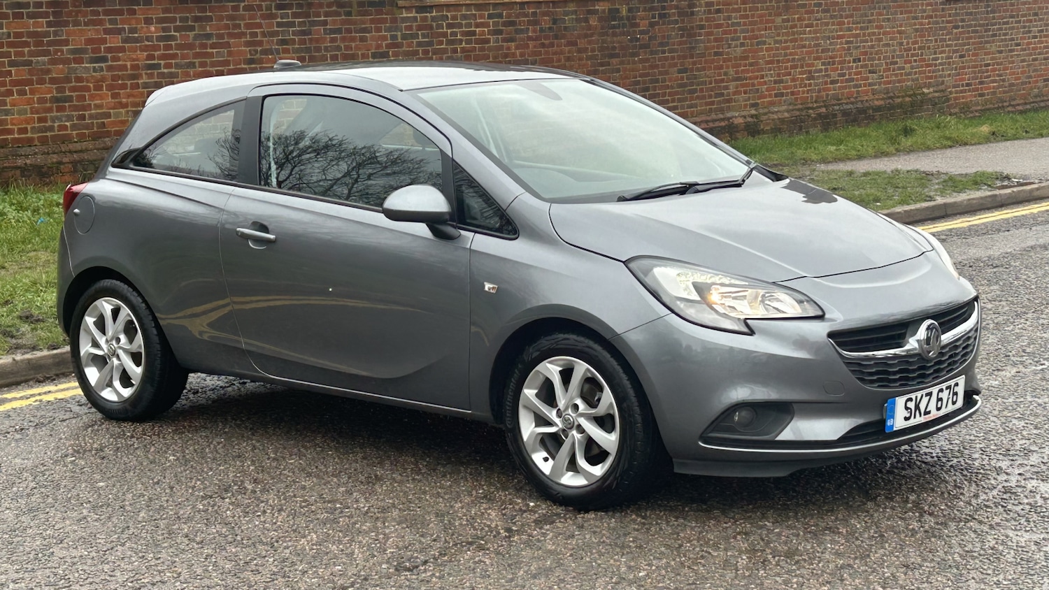 Used Vauxhall Corsa 2018 for sale - 78008980: Photo 2