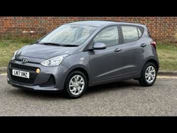 Used Hyundai i10 2017 for sale - 74820310: Photo