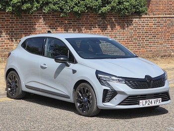 Used Renault Clio 2024 for sale - 79399534: Photo