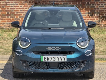 Used Fiat 600 2024 for sale - 78936529: Photo