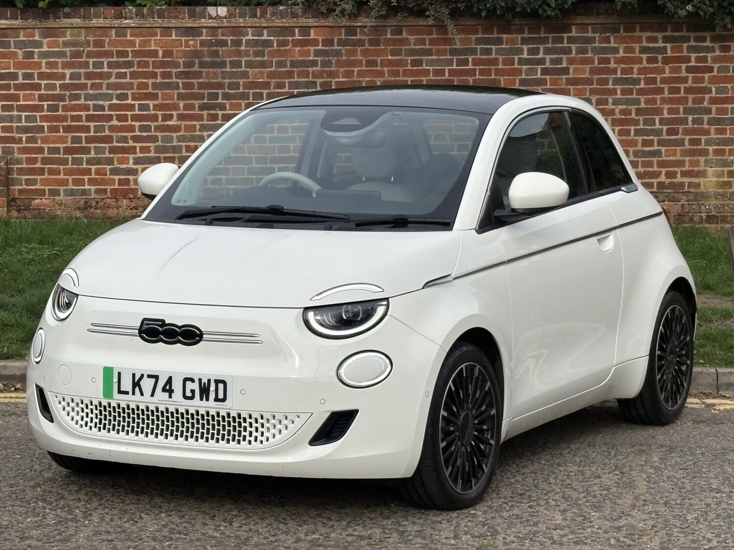 Used Fiat 500 2024 for sale - 76332162: Photo 3