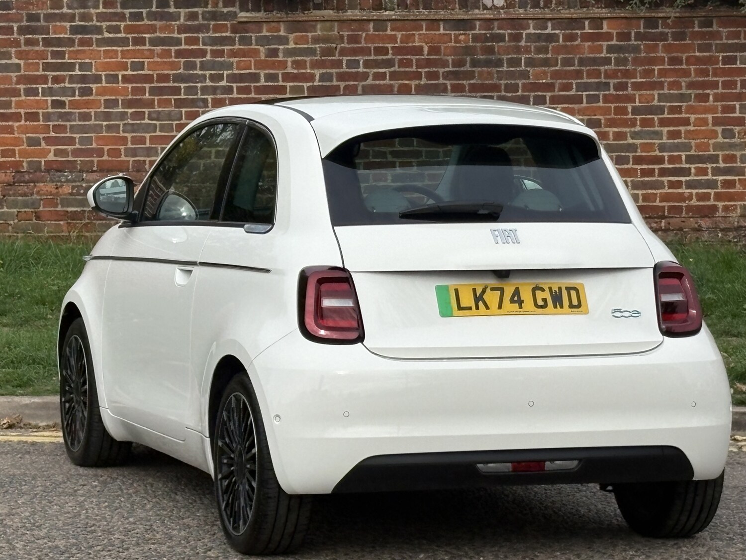 Used Fiat 500 2024 for sale - 76332162: Photo 5
