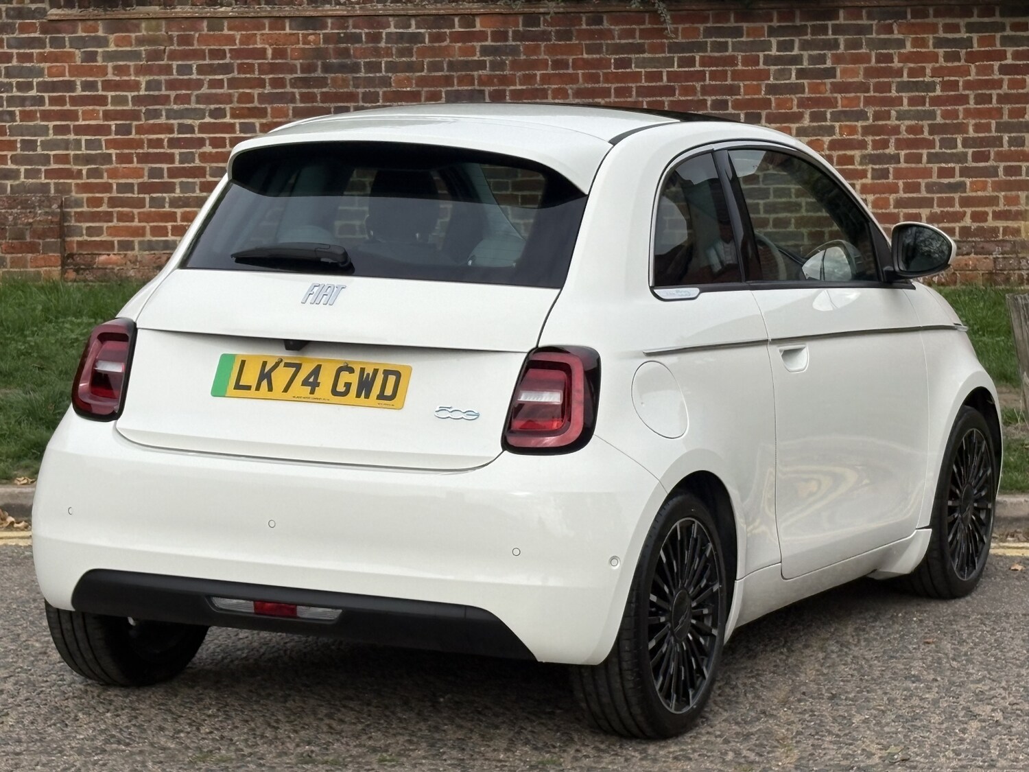 Used Fiat 500 2024 for sale - 76332162: Photo 7
