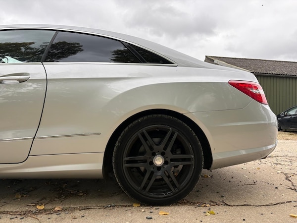 Used Mercedes-Benz E-Class 2013 for sale - 76200990: Photo 19