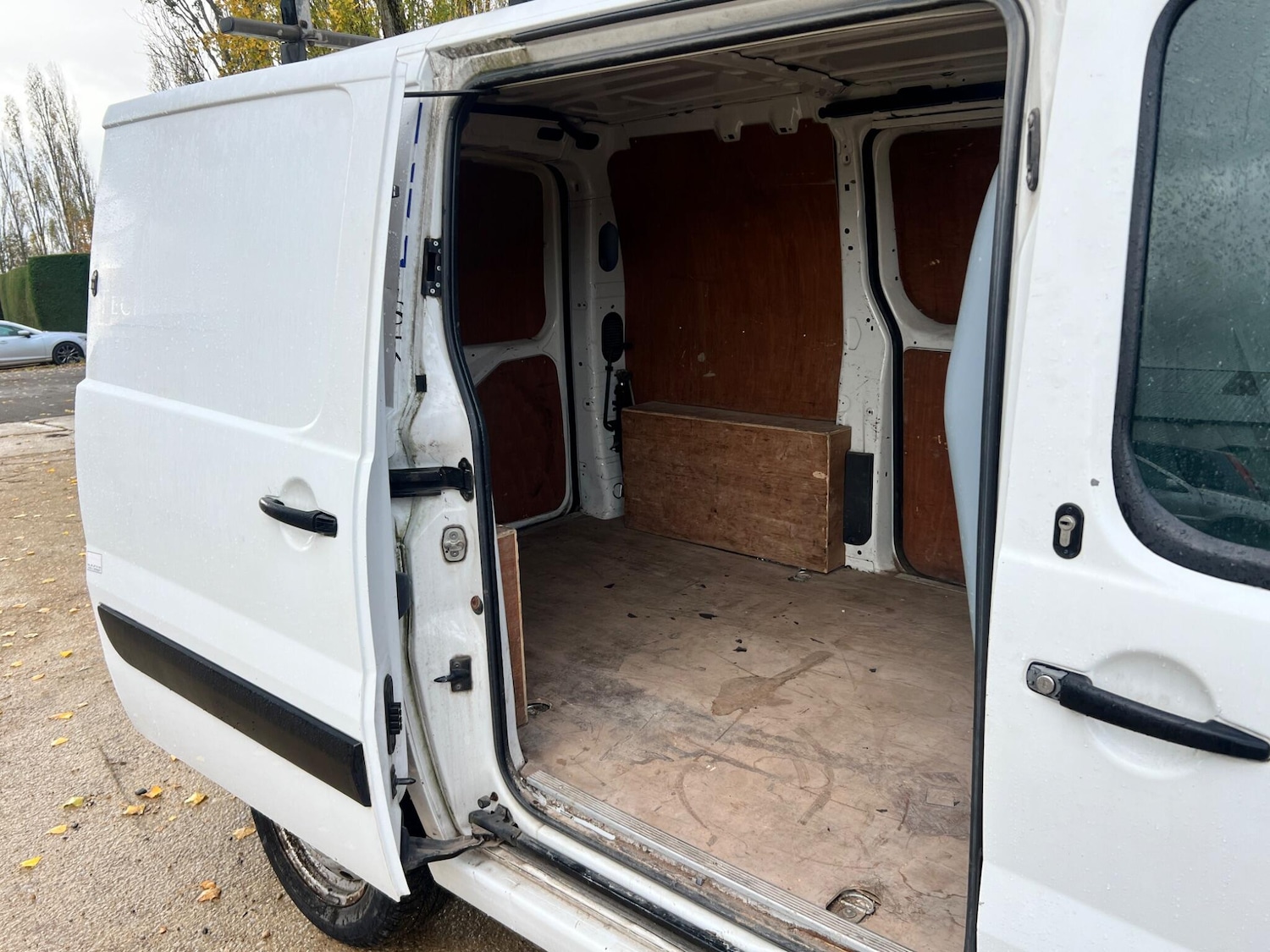 Used Peugeot Expert 2015 for sale - 76377983: Photo 27