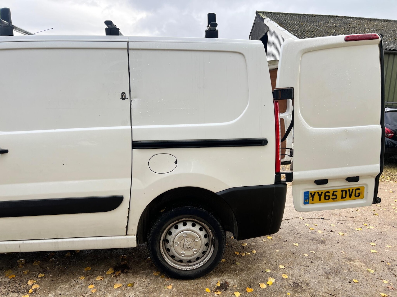 Used Peugeot Expert 2015 for sale - 76377983: Photo 30