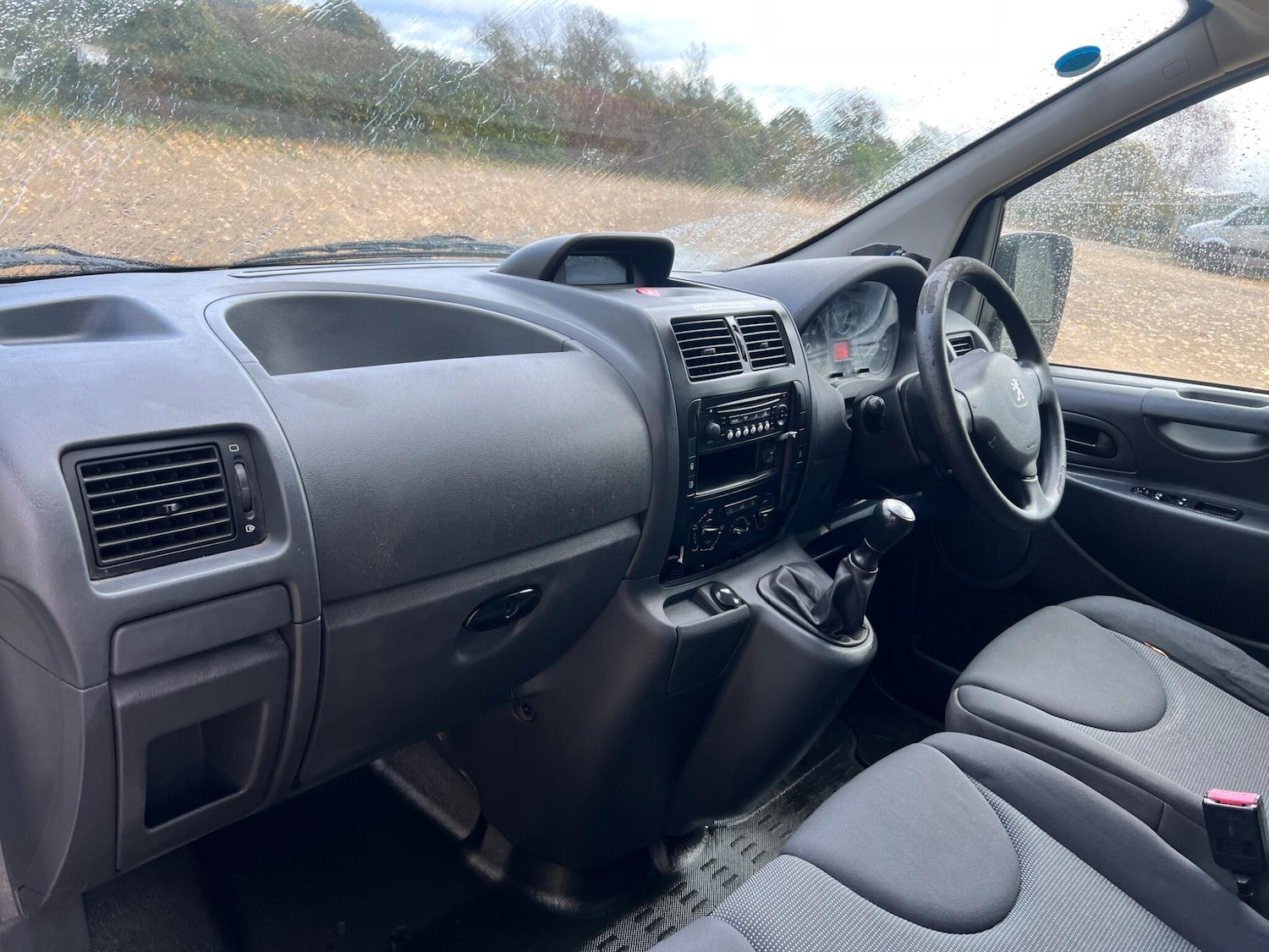 Used Peugeot Expert 2015 for sale - 76377983: Photo 34