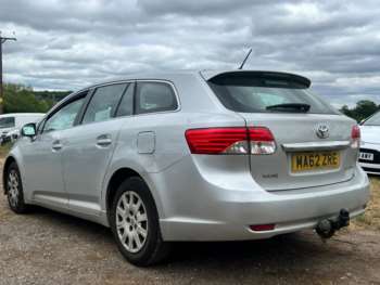 Used Toyota Avensis 2012 for sale - 75089854: Photo
