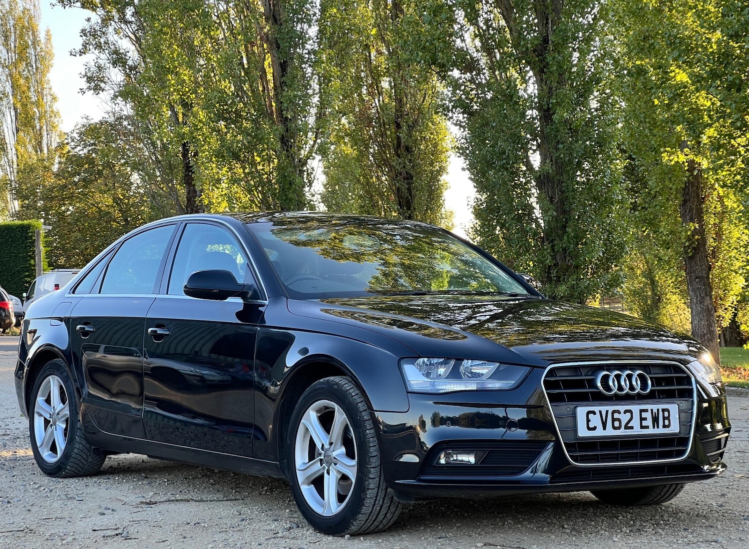 Used Audi A4 2012 for sale - 76152163: Photo 1