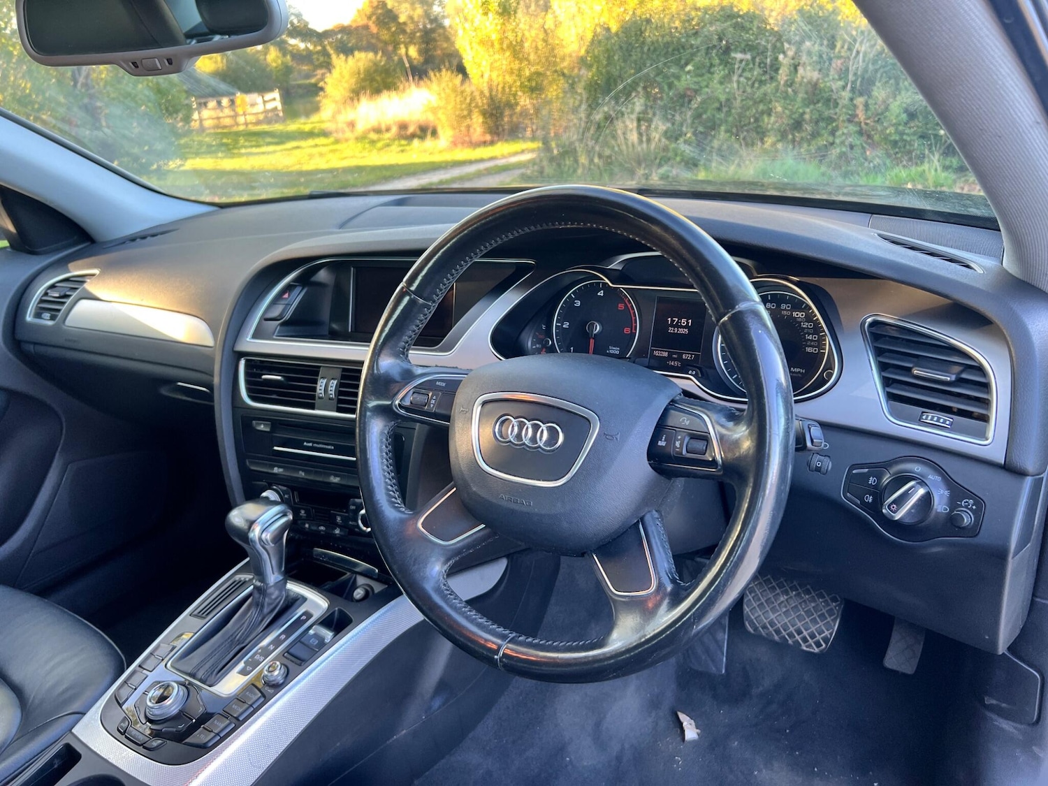 Used Audi A4 2012 for sale - 76152163: Photo 17