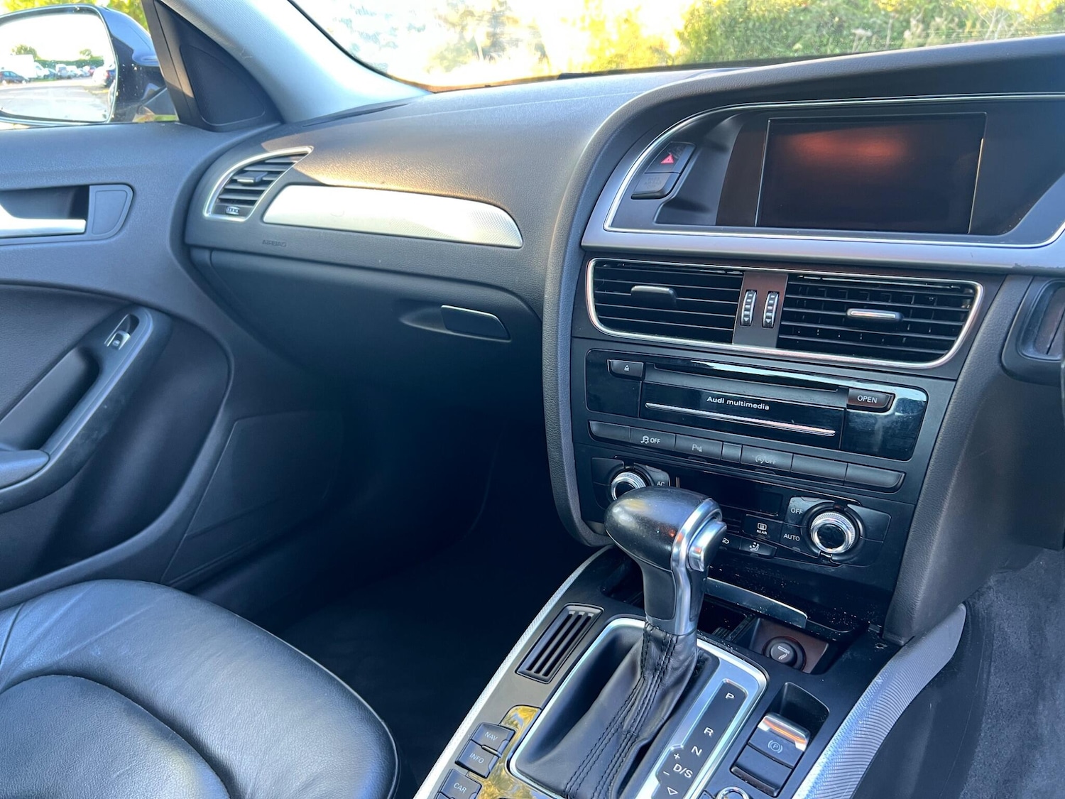 Used Audi A4 2012 for sale - 76152163: Photo 18