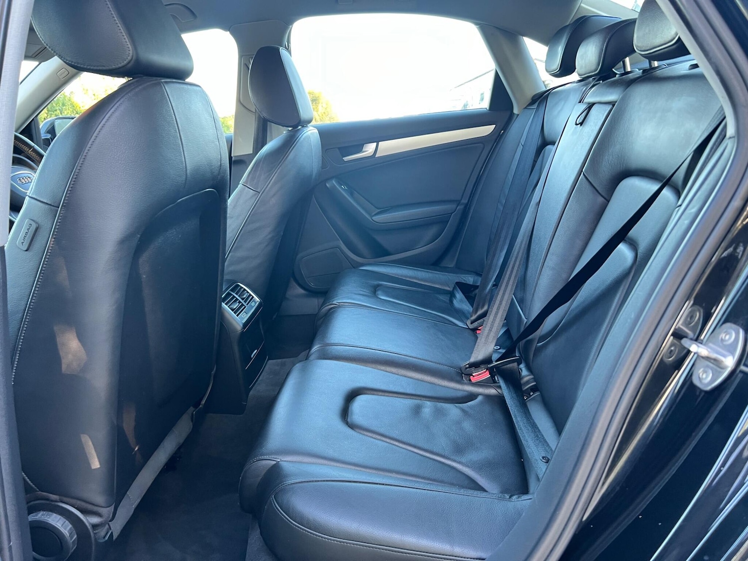 Used Audi A4 2012 for sale - 76152163: Photo 33