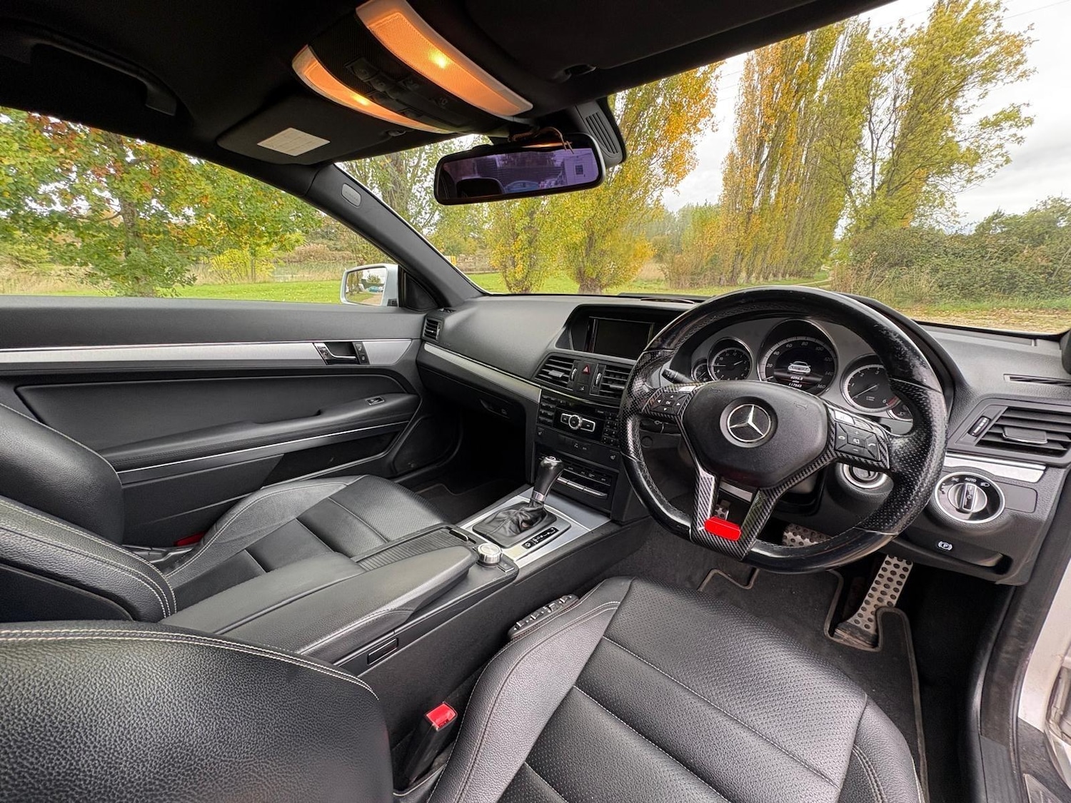 Used Mercedes-Benz E Class 2013 for sale - 76513071: Photo 23