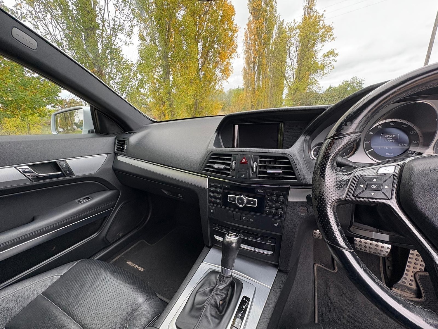 Used Mercedes-Benz E Class 2013 for sale - 76513071: Photo 24