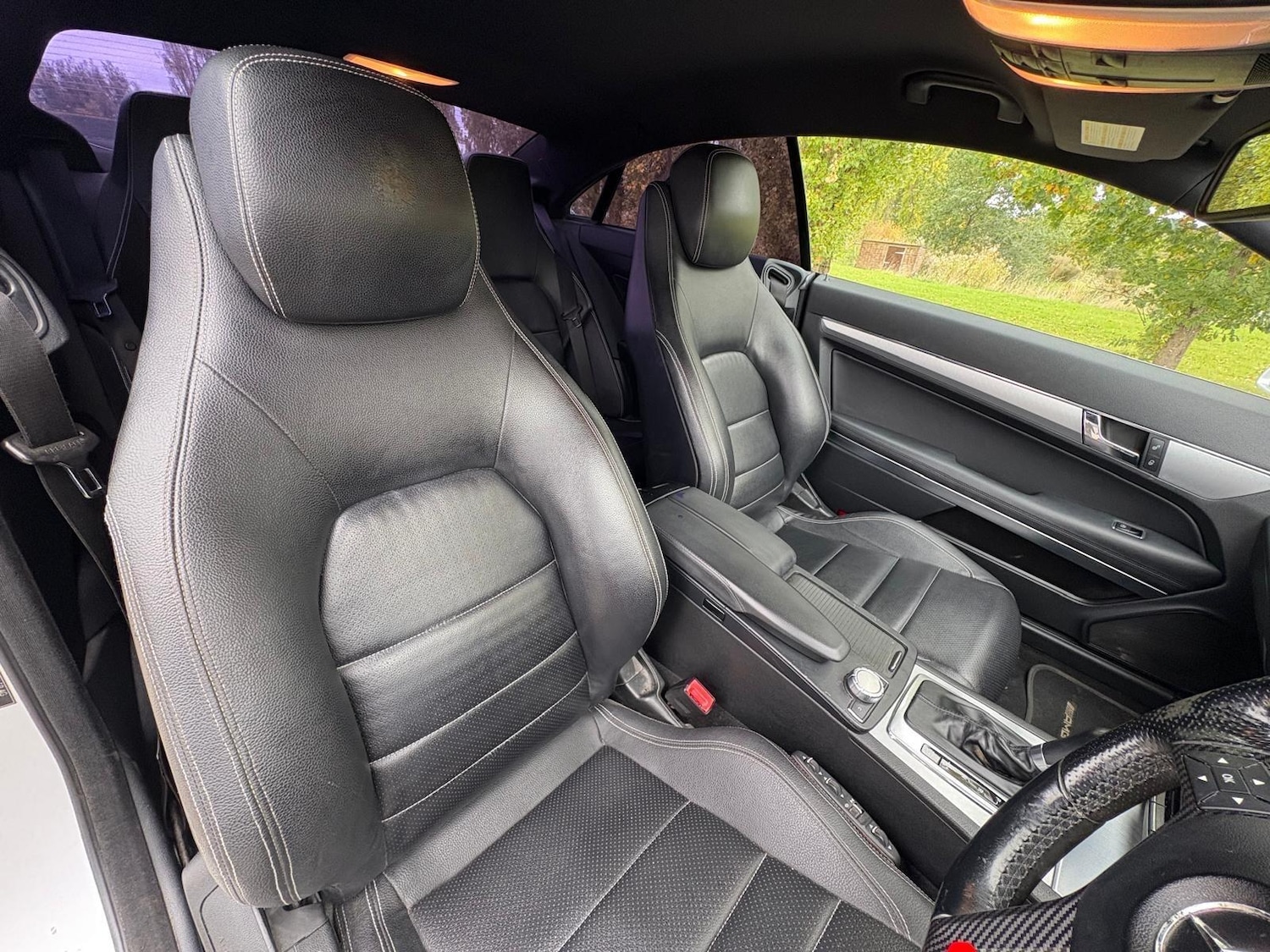 Used Mercedes-Benz E Class 2013 for sale - 76513071: Photo 32