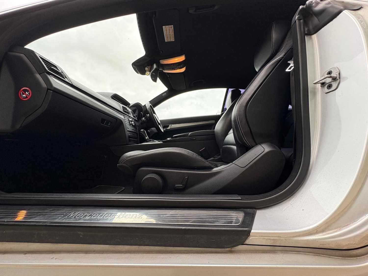 Used Mercedes-Benz E Class 2013 for sale - 76513071: Photo 33