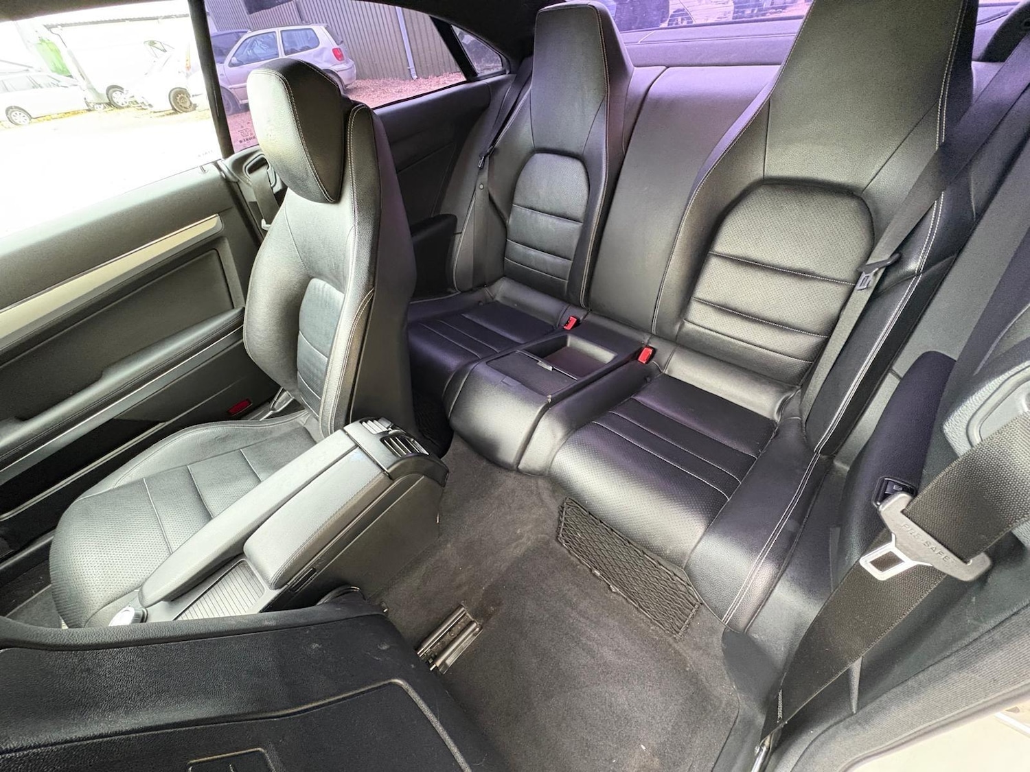 Used Mercedes-Benz E Class 2013 for sale - 76513071: Photo 35