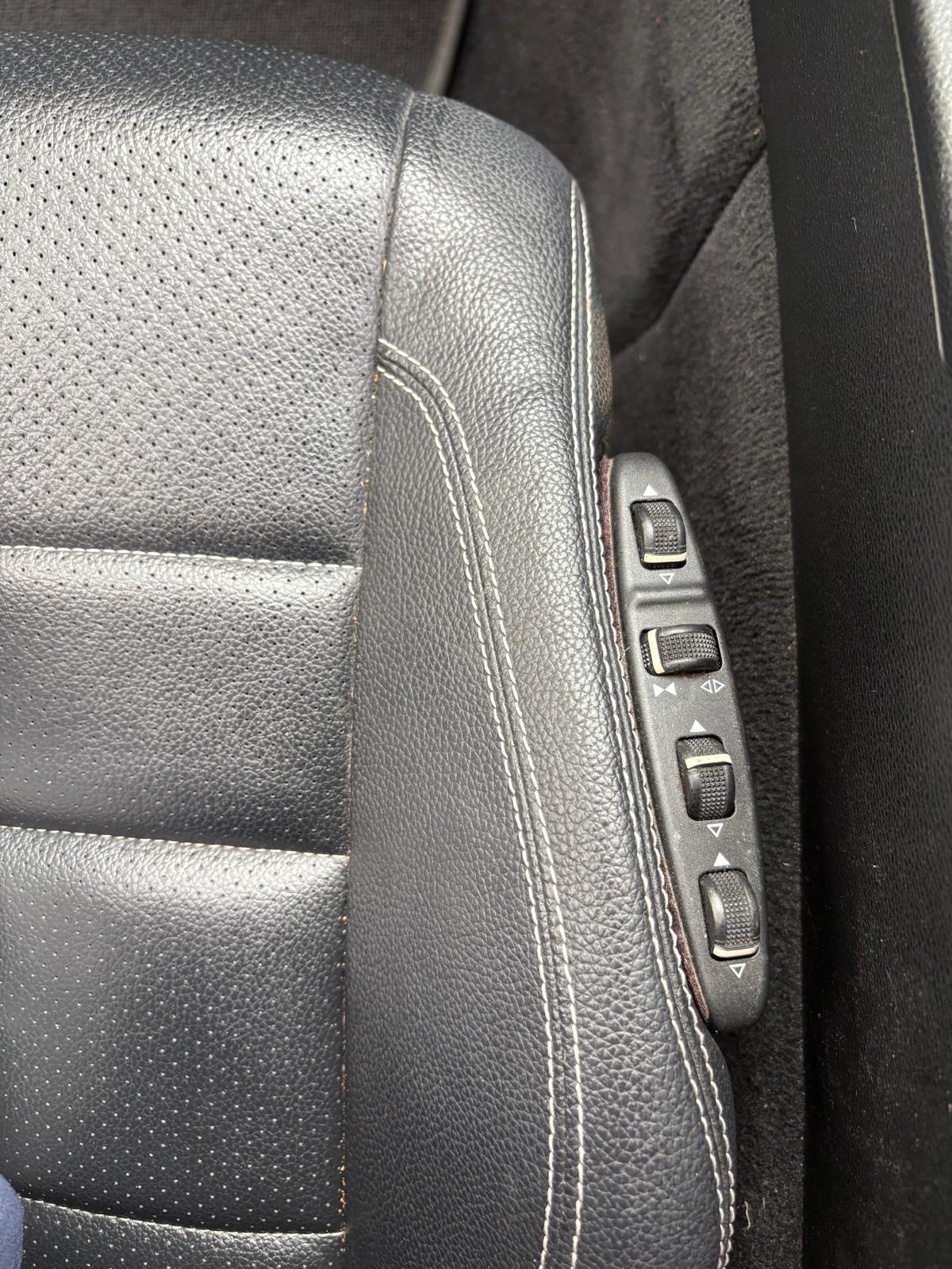 Used Mercedes-Benz E Class 2013 for sale - 76513071: Photo 38