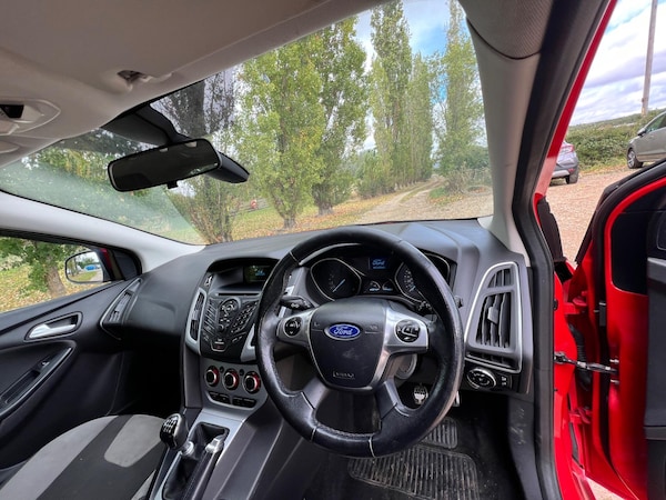 Used Ford Focus 2014 for sale - 76020581: Photo 13