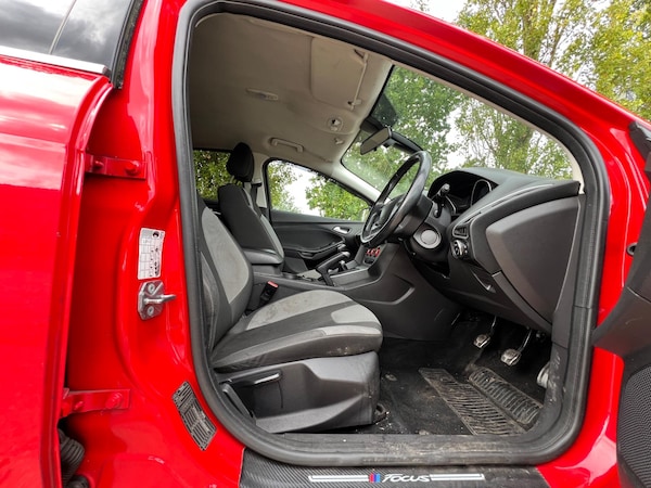 Used Ford Focus 2014 for sale - 76020581: Photo 16