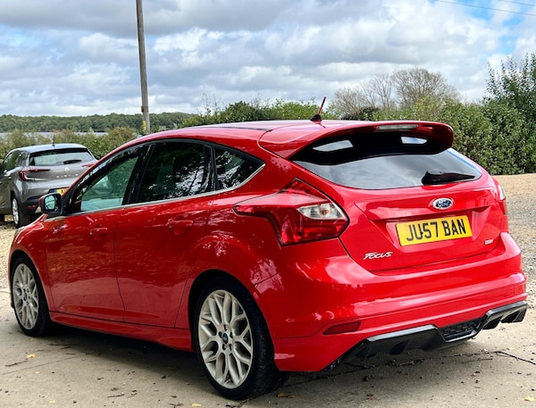 Used Ford Focus 2014 for sale - 76020581: Photo 6