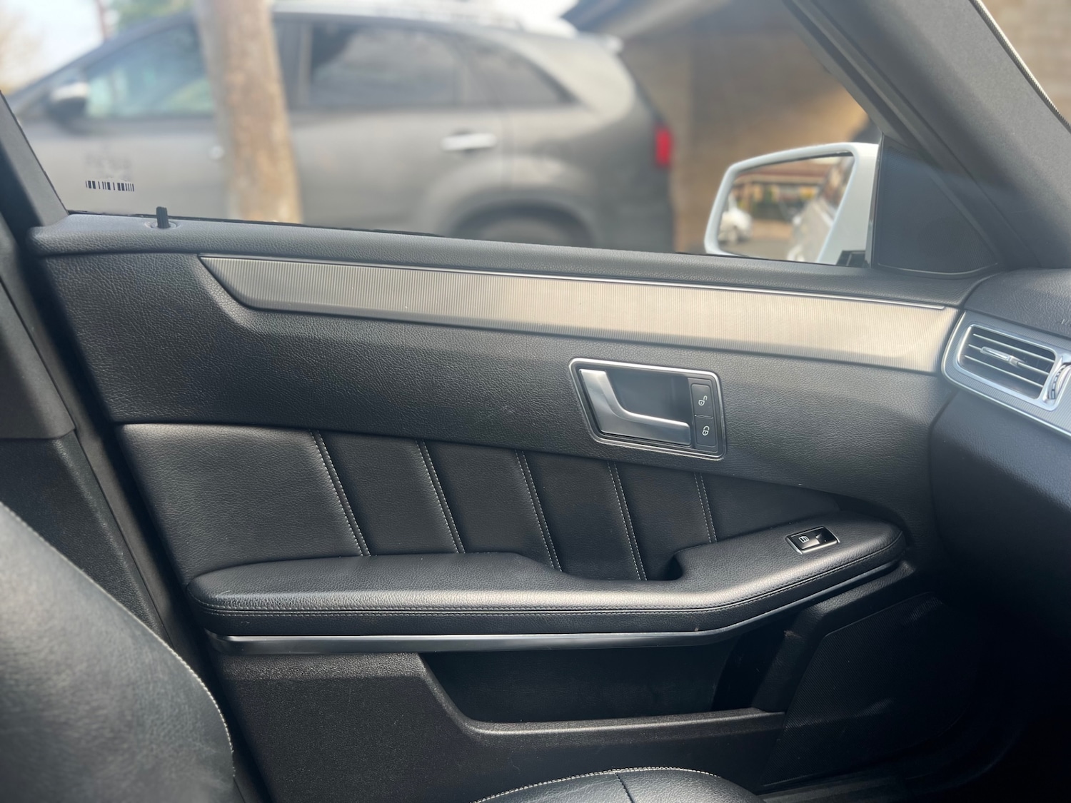 Used Mercedes-Benz E Class 2013 for sale - 76293435: Photo 12