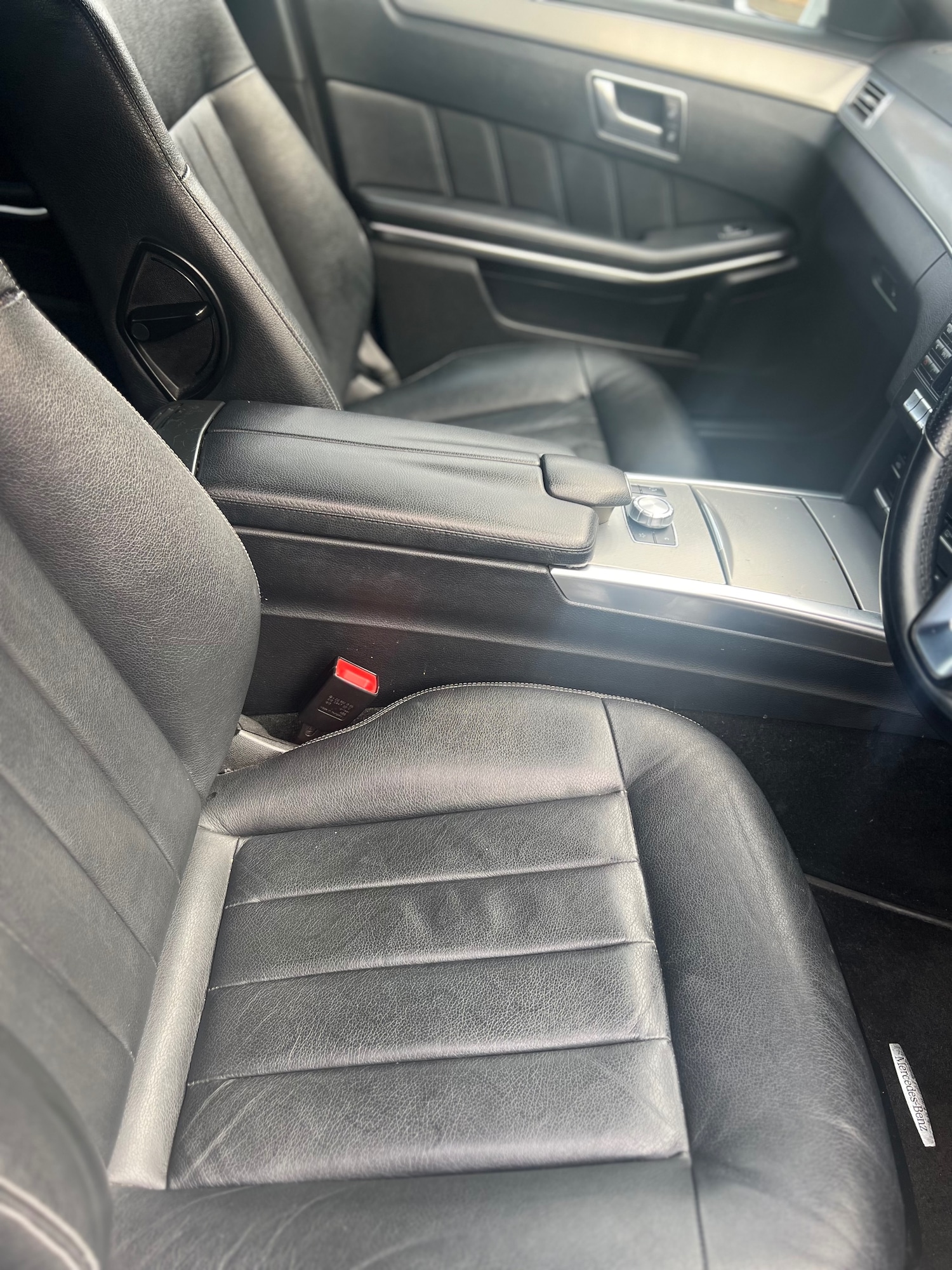 Used Mercedes-Benz E Class 2013 for sale - 76293435: Photo 6