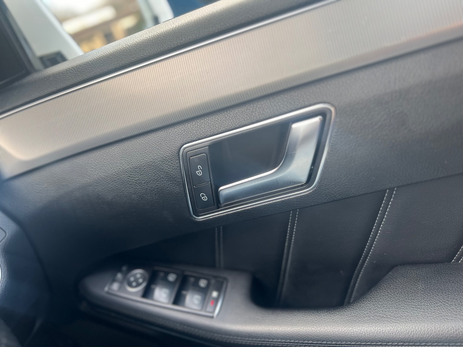 Used Mercedes-Benz E Class 2013 for sale - 76293435: Photo 9