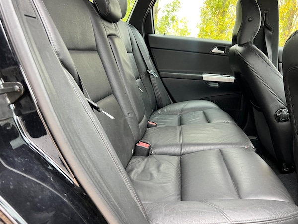 Used Volvo V50 2012 for sale - 76260493: Photo 25