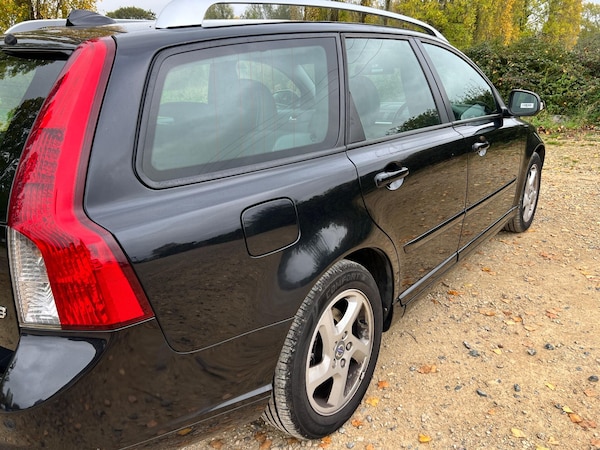 Used Volvo V50 2012 for sale - 76260493: Photo 34