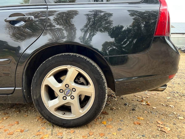 Used Volvo V50 2012 for sale - 76260493: Photo 38