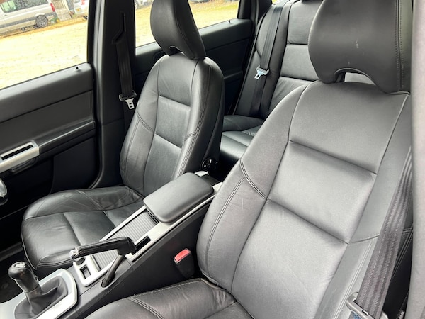 Used Volvo V50 2012 for sale - 76260493: Photo 45
